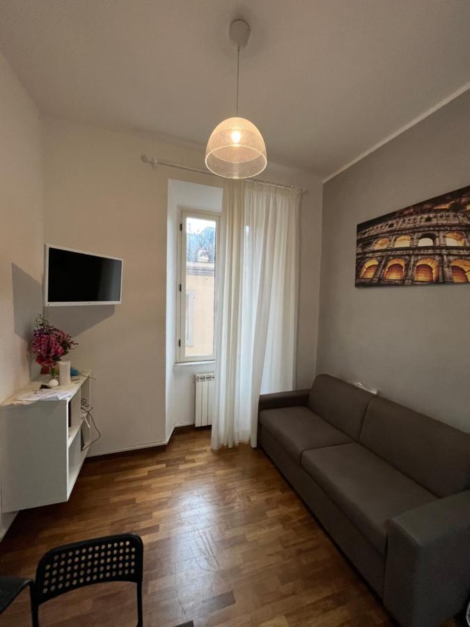 Colosseo Guest House Gil Рим Екстер'єр фото